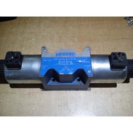 vickers dg4v 5 6cj m u h6 20 hydraulic directional valve vickers hydraulic valve